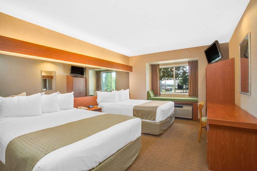 Microtel Inn & Suites Springville Camera foto